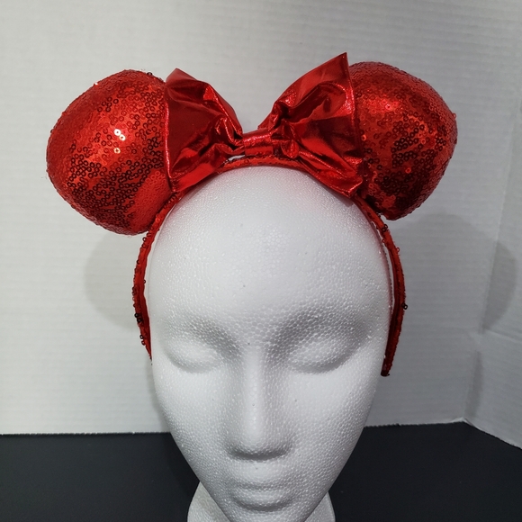 Disney Red Sequined Mouse Ears Adult L👀K Disney World Christmas - Picture 4 of 5